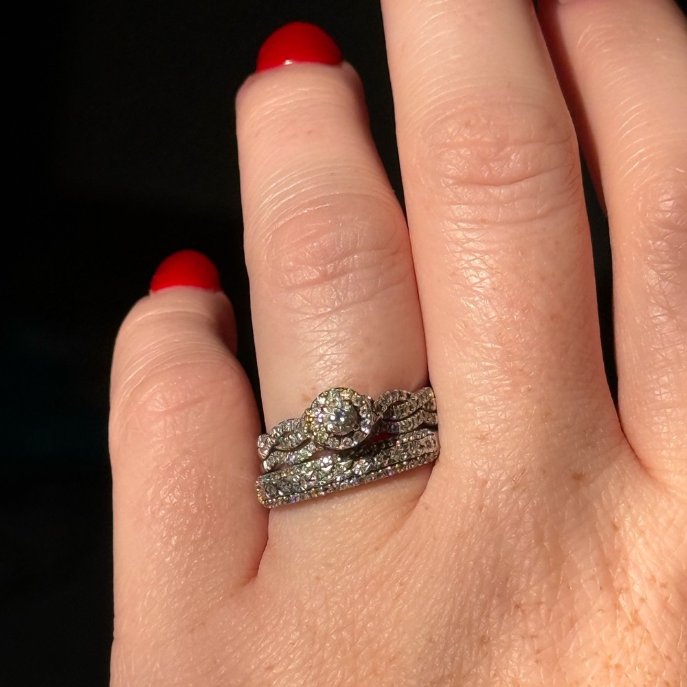 Zales 10K white gold bridal set size:8.5